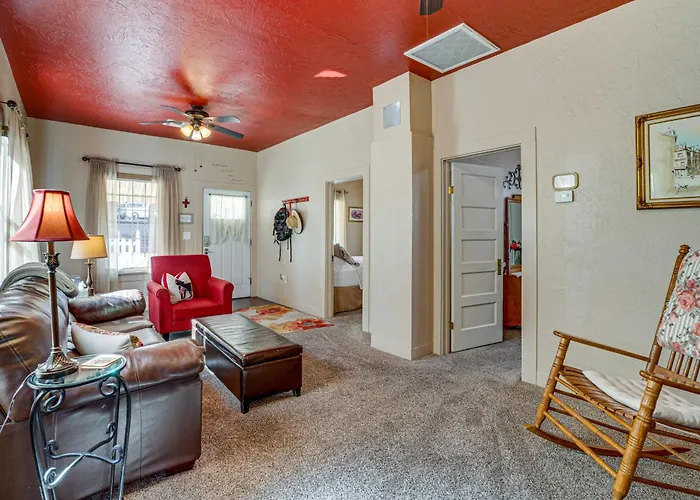 Hébergement de vacances Grand Canyon Gateway: Walkable Williams